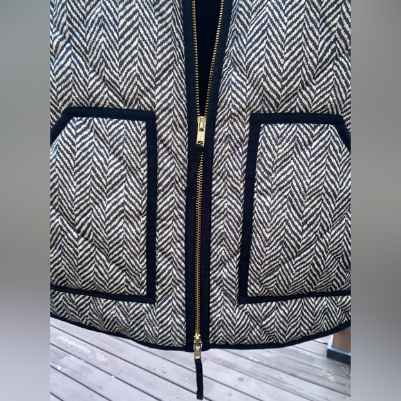 J. Crew Herringbone Quilted Vest Down & Waterfowl Fill Women’s Size XS EUC - Picture 9 of 16